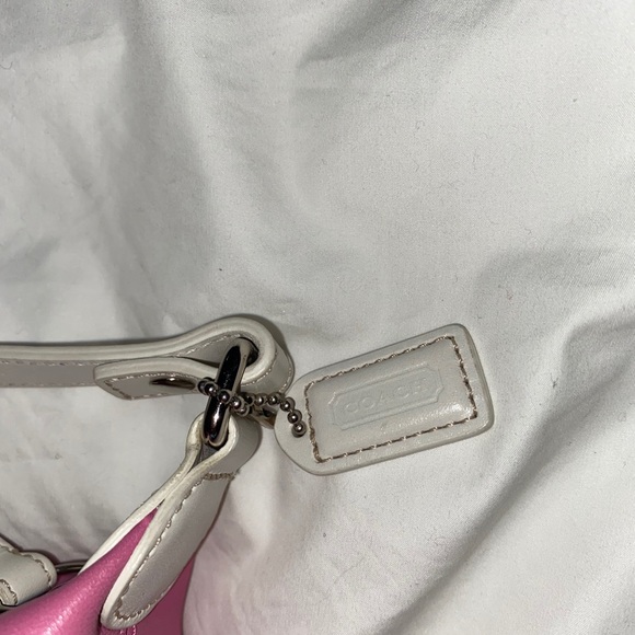 Vintage Pink Coach - send offers $$$ - Picture 6 of 6